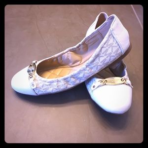Michael Kors Flats NWOT